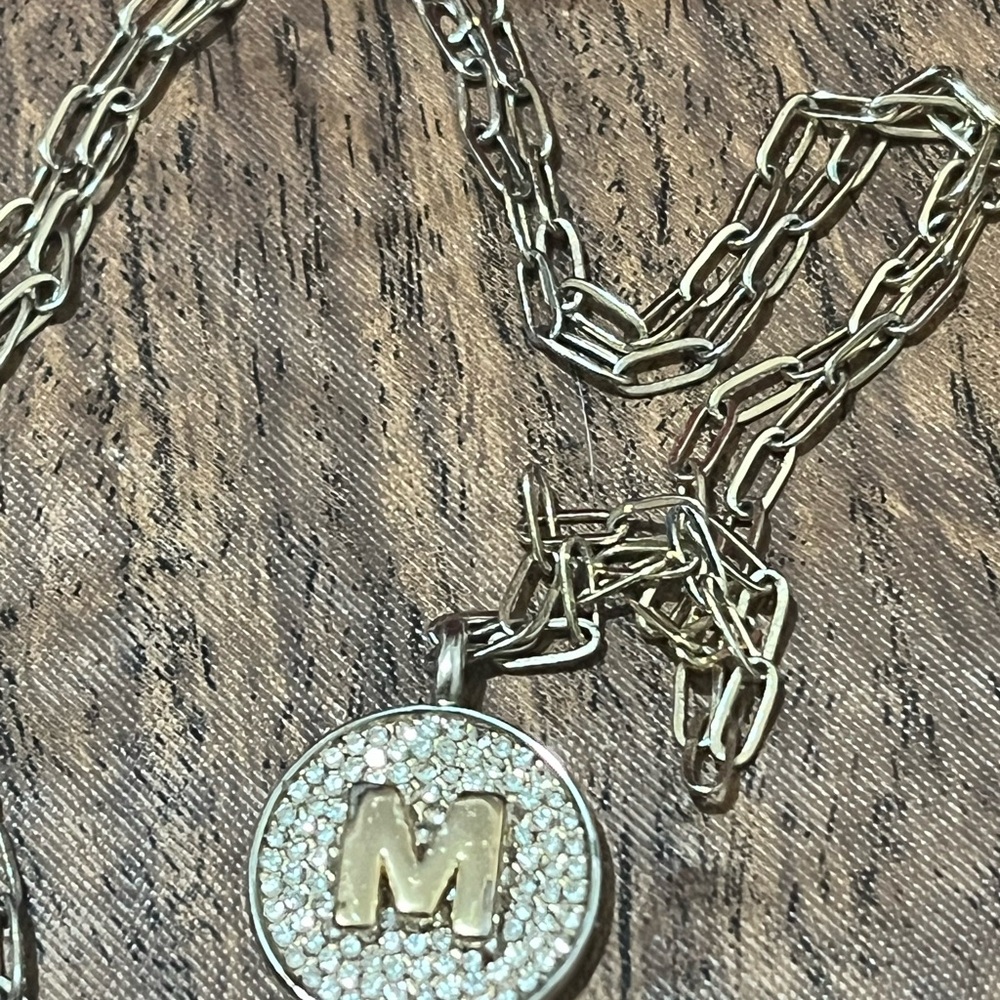 Bublebar M Initial zirconia Pendant Necklace - Picture 5 of 9